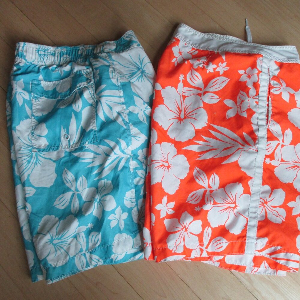 Old Navy Hawaiian Board Shorts Mens Large